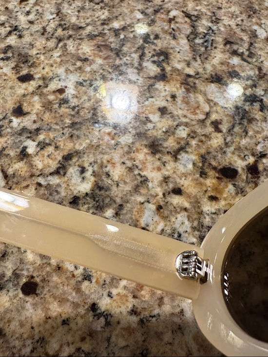 celine triomphe sand beige sunglasses - Picture 7 of 7